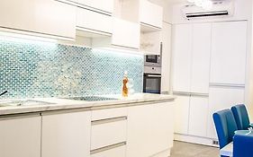 Blue Luxury Apartment
